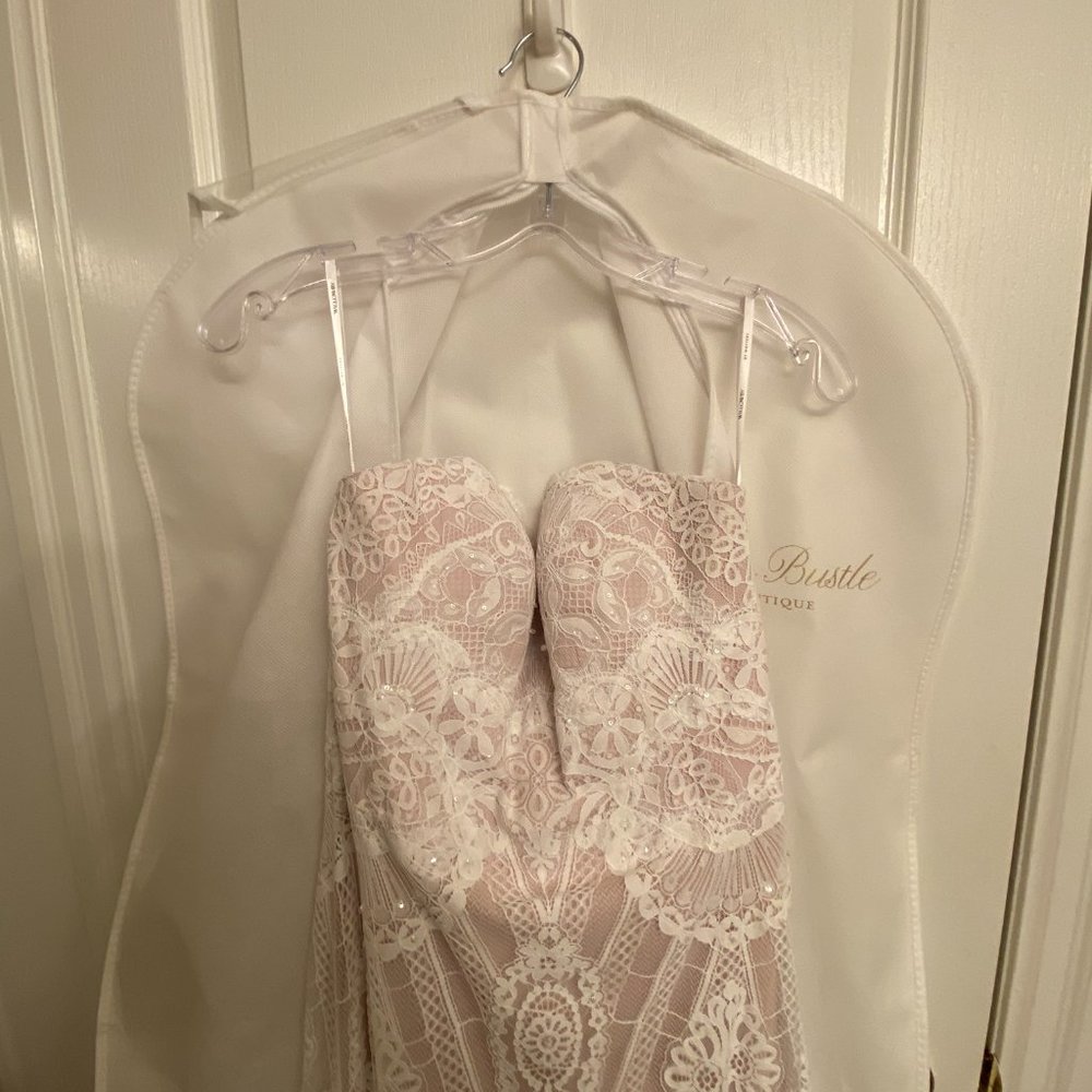 BRAND NEW (Unaltered) Willowby Cadah Wedding Gown - Picture 3 of 12
